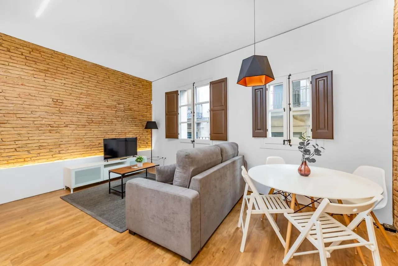 Lodging Apartments Modern Apartment In Downtown With Lovely Balcony Barcelona